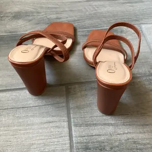 Olivia strappy heels Brown Size 8 thumbnail 4