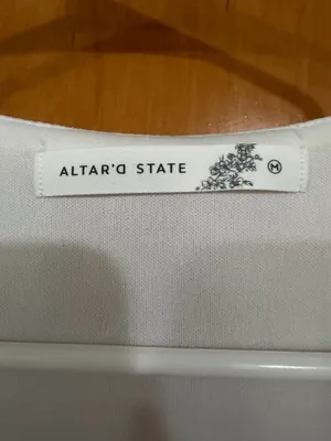Flowy spring Altar'd State maxi dress  thumbnail 3