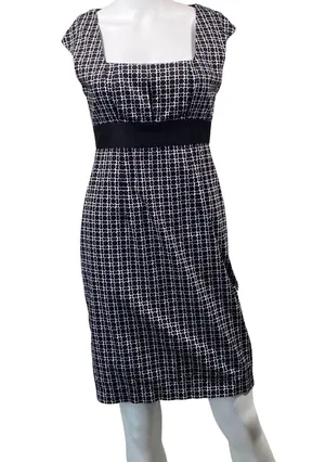 White House Black Market Dress Women's Size 2 Black and White Sheath Geometric thumbnail 1