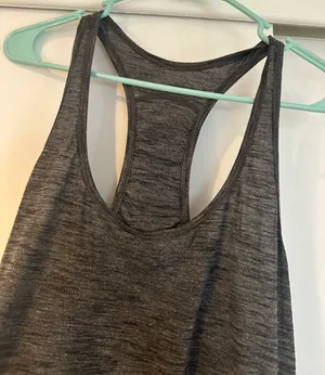 Lululemon Tank thumbnail 2