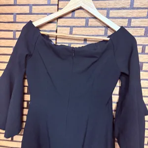 Chelsea28 Black Off Shoulder Dress Size 6‎ thumbnail 3