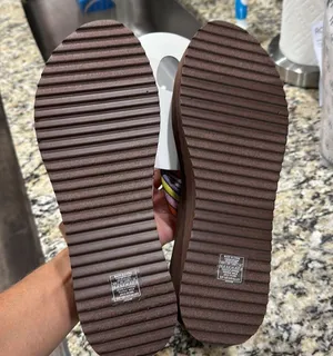 NWT thong sandals thumbnail 4