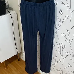 Splendid Navy Straight Leg Pants thumbnail 2