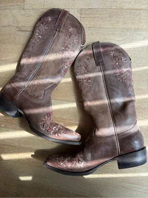 Ariat Ardent Western Boots in Terra Brown thumbnail 1