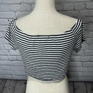NWT ambiance crop top size large Blue thumbnail 9