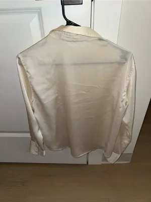Abercrombie & Fitch Cream Button-Front Top thumbnail 4
