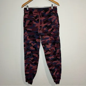 Lululemon Scuba High-Rise Jogger Heritage 365 Camo Smoky Red Night Sea Multi thumbnail 3