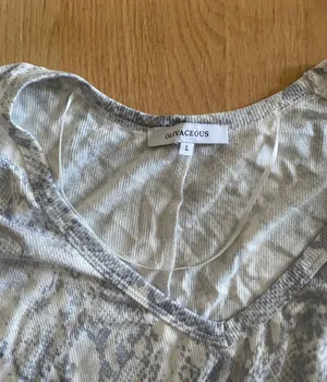 Amazing Lace Top thumbnail 3