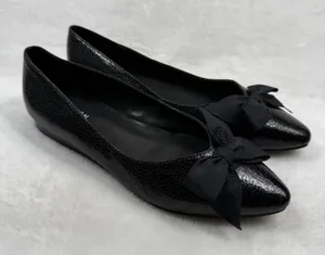 Kenneth Cole Reaction Black Textured Bow Pointed Toe Ballet‎ Flats Shoes 7.5 thumbnail 1
