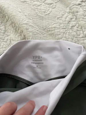 Abercrombie and fitch ypb contour leggings size medium thumbnail 4