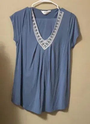 GIVING Blue Size M thumbnail 1