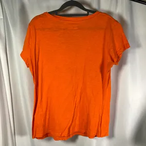 Denver Broncos‎ NFL Womens T Shirt Large Orange Football V Neck Tee thumbnail 9