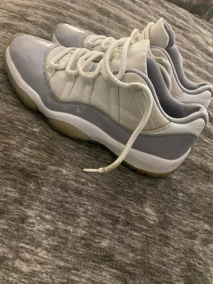 Air Jordan 11 Low Cement Grey Men’s Sneakers Shoes Size 9.5 thumbnail 4