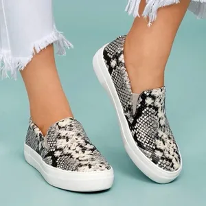 Steve Madden Gills Natural Snake Embossed Vegan Leather Slip-On Sneakers Size 7 thumbnail 11