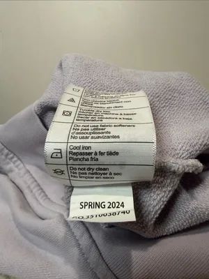 Carhartt Women's Relaxed Fit Crewneck Sweatshirt Logo Chest Pale Purple SZ S thumbnail 4