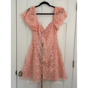 House of CB Verity Impatiens Pink Lace Mini Dress Women’s Size Large TALL thumbnail 4