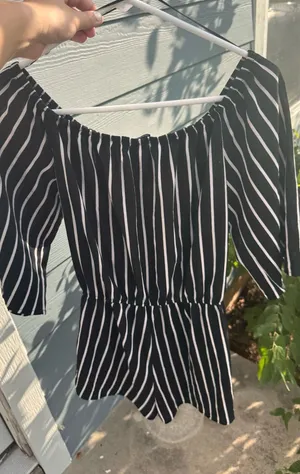 Off-The-Shoulder Romper American Eagle thumbnail 1