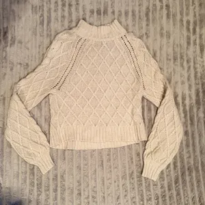 American Eagle Womens‎ Oatmeal Cream Diamond Cable Knit Mock Neck Sweater Small thumbnail 2