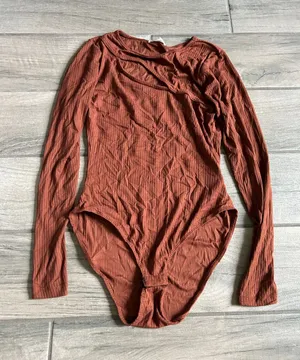 Ultra Flirt Rust Ribbed Long-Sleeve Bodysuit thumbnail 1