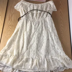 New Speechless Lacey Strapless Dress with Belt Super Sexy Ivory/Cream Medium thumbnail 6