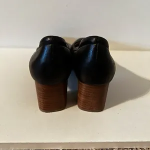 Clark’s Black‎ Leather Grace Isabella Comfort Stackable Heels thumbnail 7