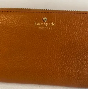 Brown Leather Zip Around Wallet thumbnail 7