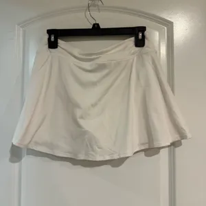 Nike White Tennis Skirt thumbnail 2