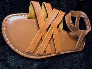 Shein Cognac PU Leather Cross Strap Adjustable Flat Sandal Size 9 EU 40 thumbnail 4