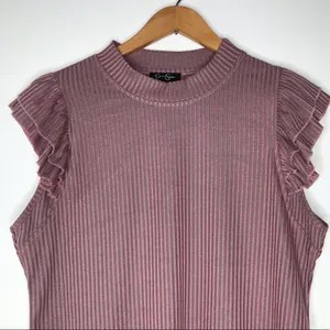 Jessica Simpson ruffled knit top size XL thumbnail 2