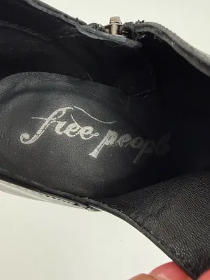 Free People Shiloh Heeled Ankle Boots Booties Black Leather thumbnail 13