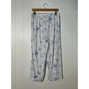 LOFT Sleep Floral Capri Pajama Pants Blue White Modal Lounge Medium thumbnail 3