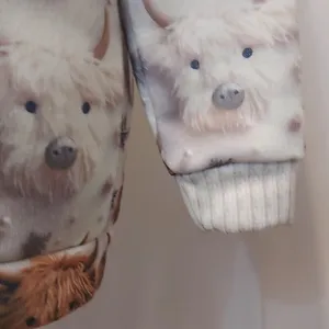 Knit Winter Cow Lover Beaded Yarn Animal Long Sleeve Pullover Crew Neck Sweater thumbnail 3