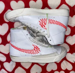 Nike Blazer Mid thumbnail 1