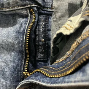 Lucky brand Low Rise Jeans thumbnail 5