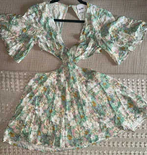 Sky to Moon Floral Green Mini Dress thumbnail 1