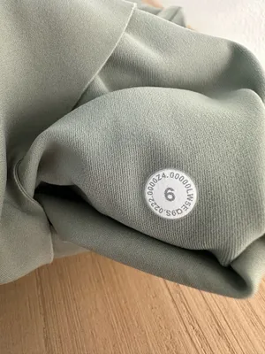 Lululemon Cargo Super-High-Rise Hiking Tight 25" Laurel Green 6 thumbnail 6