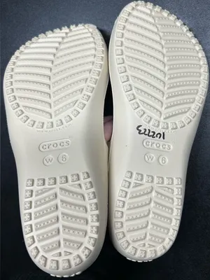 Crocs Women's Size 6 Kadee II Summer Polka Dot Sandals RARE thumbnail 3