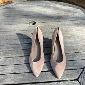 Marc Fisher LTD YEHUDI Pointed Toe Pumps Size:‎ 7 thumbnail 3
