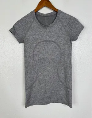 Lululemon Swiftly Tech Short Sleeve 2.0 Heathered Grey Training Shirt Size 4 thumbnail 1