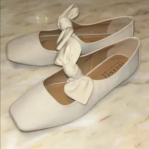 Journee Collection‎ Seralinn Tru Comfort Foam Mary Jane Bow Ballet Flats Size 9 thumbnail 9
