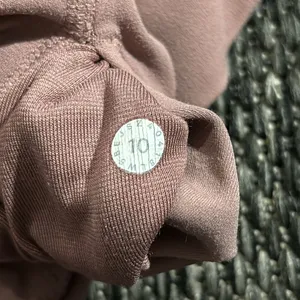 Lululemon Legging Align Pant II *25" Spanish Rose Size 10 thumbnail 6