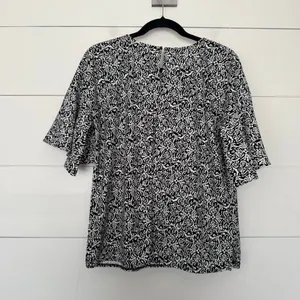 Ann Taylor Women’s Small Black White Blouse Top thumbnail 3