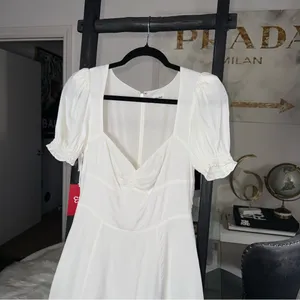Aritzia Sunday Best 4 Tinsley Sweetheart Mini Dress White Puff Sleeve Fit Flare thumbnail 7