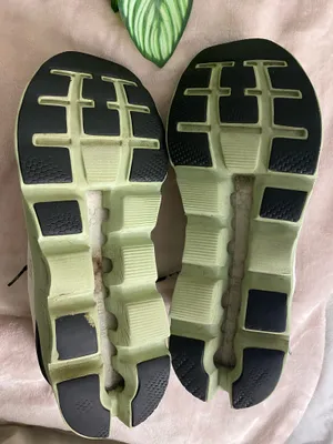 ON Cloudstratus Men's Gray Green Light Running Shoes Size 11 thumbnail 7