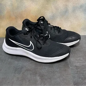 Nike Star Runner 3 Women's Black & White Sneakers Size 8.5M thumbnail 10