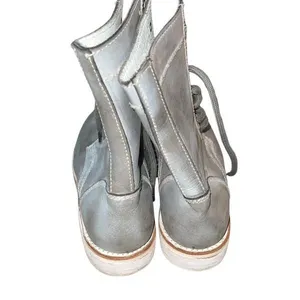 FREE‎ PEOPLE x Farlyn Robin Women's Leather Round Toe Combat Boots Gray Size 8 thumbnail 4