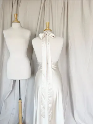 Elegant Cream Satin Halter Midi Dress thumbnail 9
