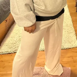Cream White Wide Leg Sweatpants Size Medium thumbnail 1