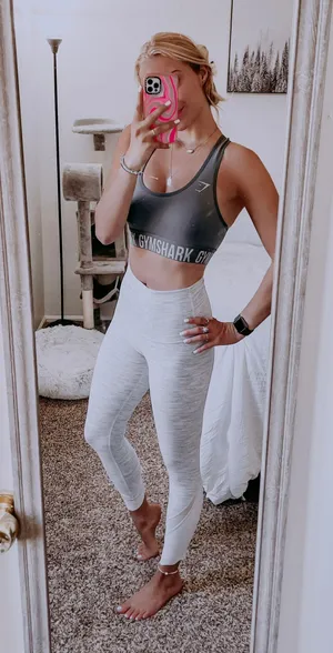 Scallop Leggings thumbnail 1