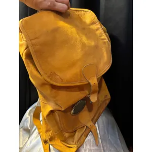 Vintage Amanda Johnson Yellow Leather Backpack Helsinki 1999 Commemorative Bag thumbnail 6